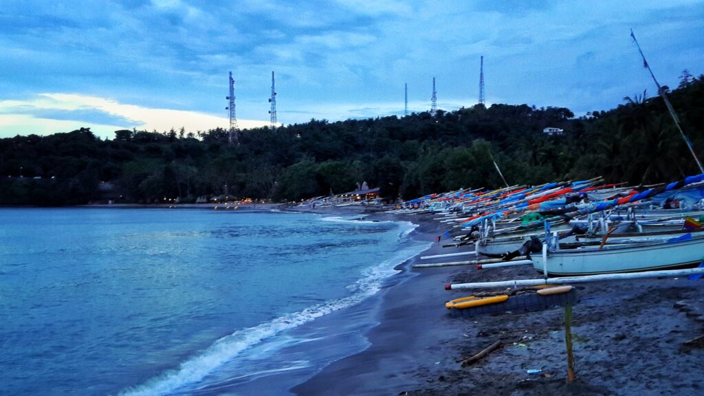 Senggigi beach, nusa tenggara barat